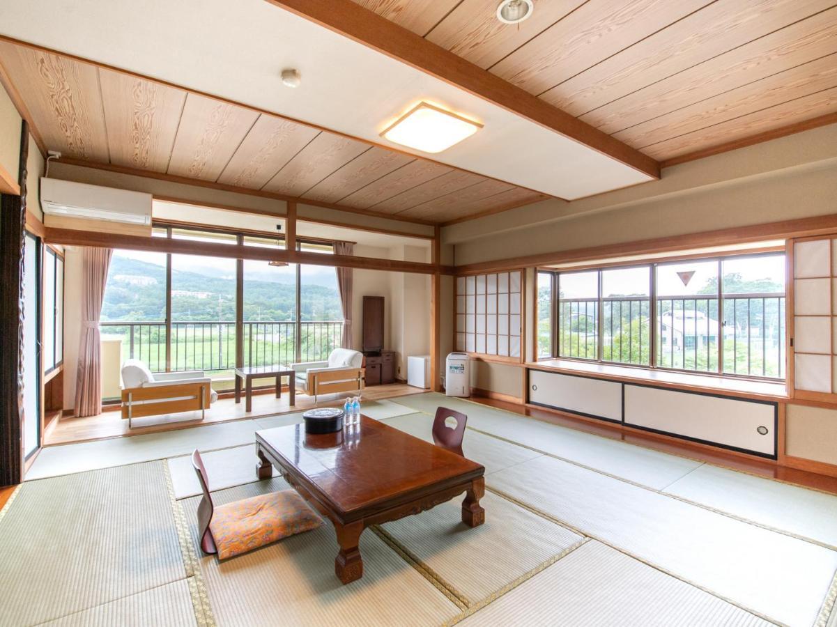ホテル 美富士 山中湖村 エクステリア 写真