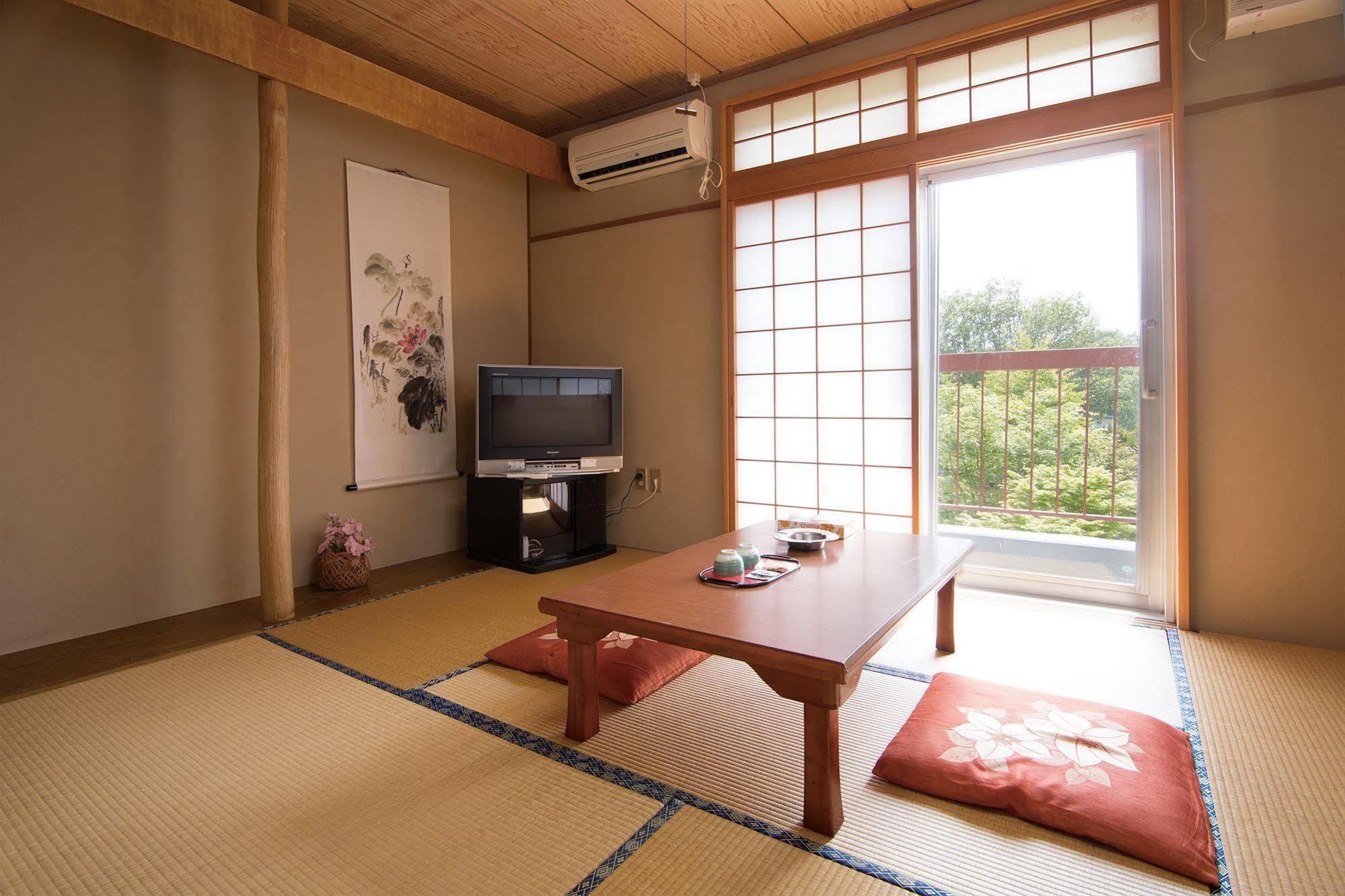 ホテル 美富士 山中湖村 エクステリア 写真