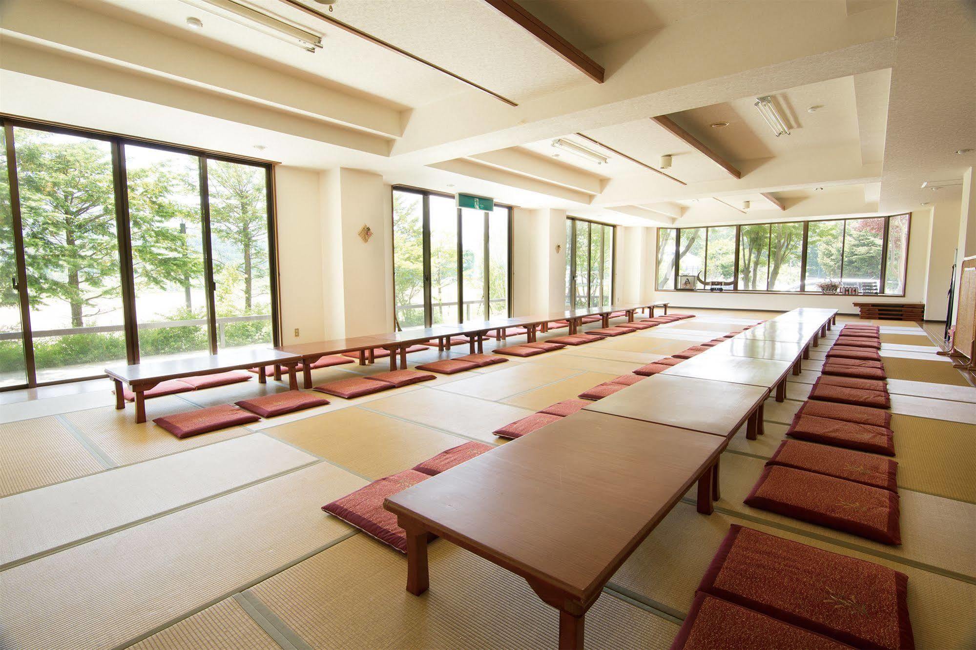 ホテル 美富士 山中湖村 エクステリア 写真